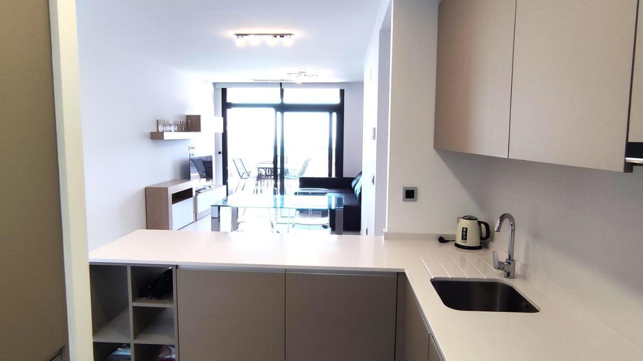 Apartamentos Sunset Waves By Sonneil Rentals Benidorm Esterno foto